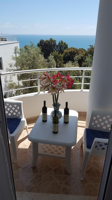 Apartments Sirena Ulcinj Buitenkant foto
