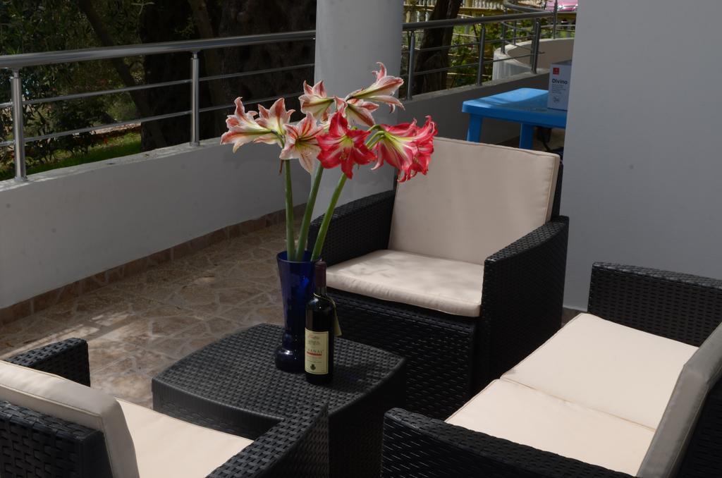 Apartments Sirena Ulcinj Buitenkant foto